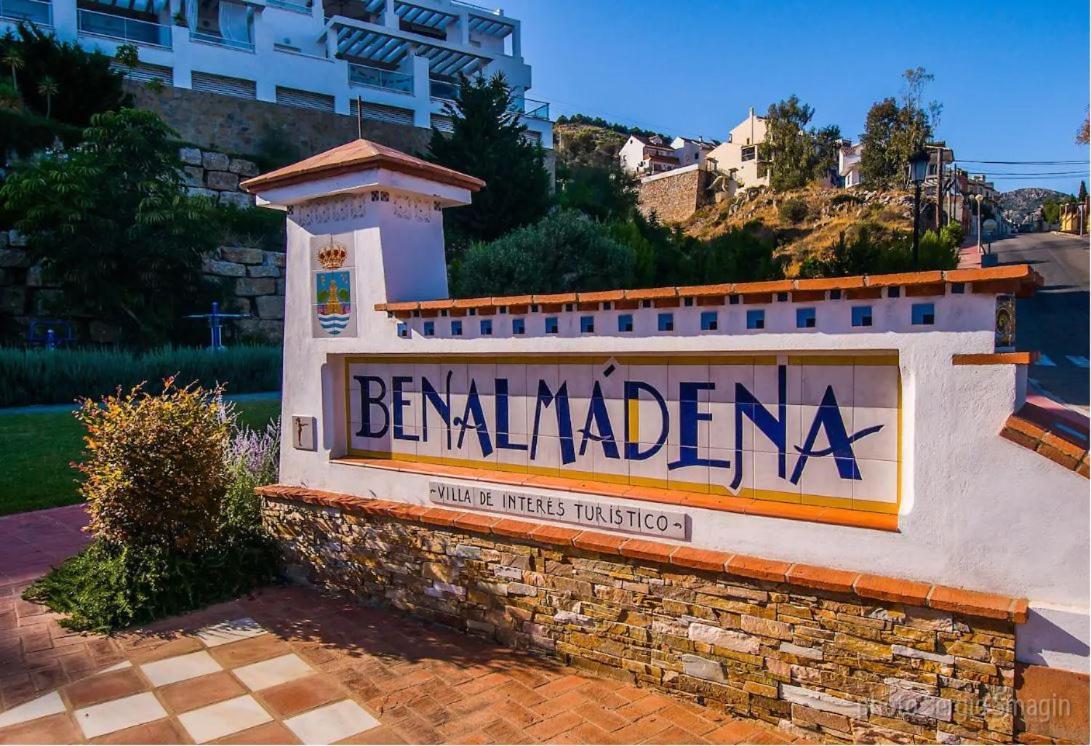 Piso En Alquiler En Benalmadena Costa Apartment ภายนอก รูปภาพ