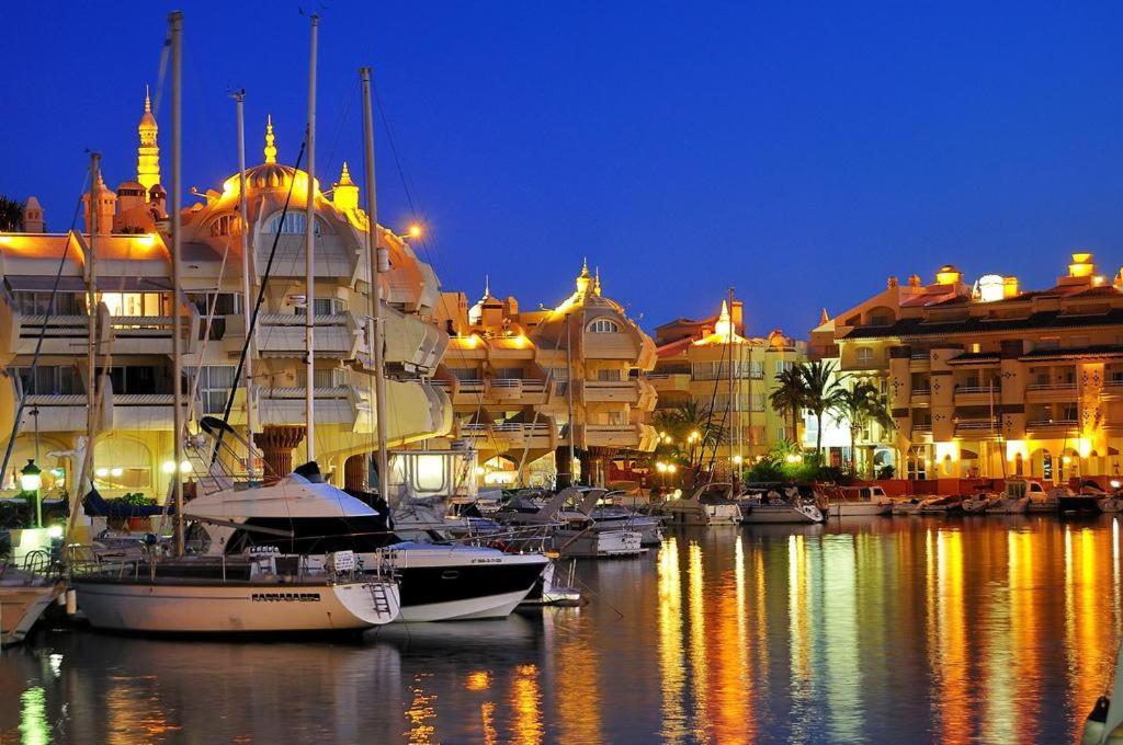 Piso En Alquiler En Benalmadena Costa Apartment ภายนอก รูปภาพ